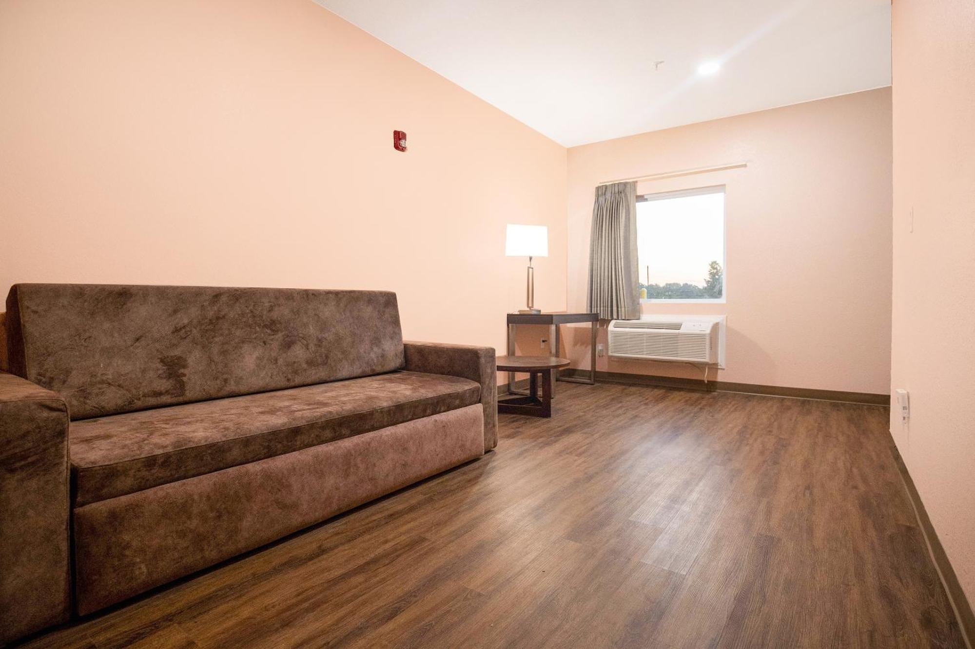 Oyo Hotel Adairsville Calhoun South I-75 Extérieur photo